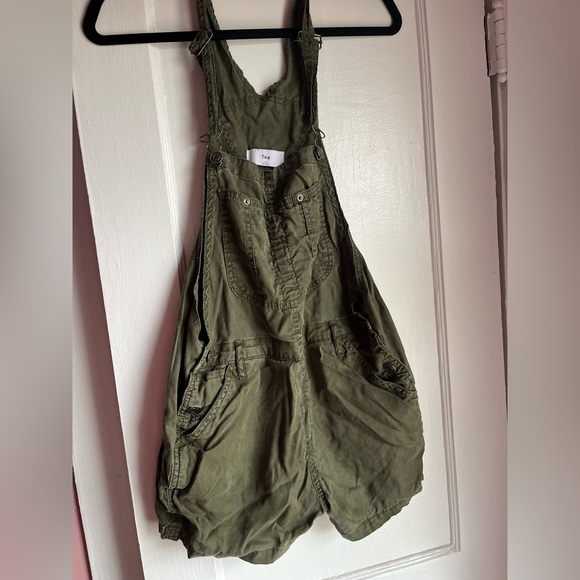 Aritzia Pants - ARITZIA TNA Army Green Shortall Utility / Cargo Style Small